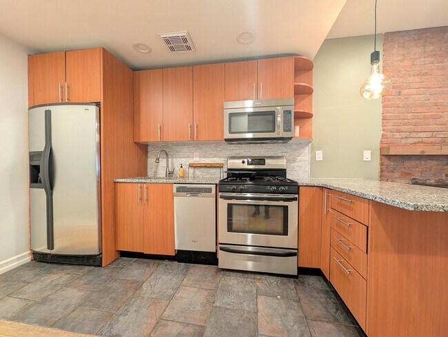 Photo - 128 Bright St Unit 1A