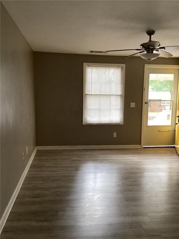 Photo - 545 Spring St