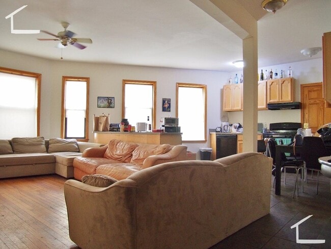Photo - Cleveland Circle/Reservoir Area. Central Heat, Laundry on Site,  Eat-in Kitchen, Steps from the T...