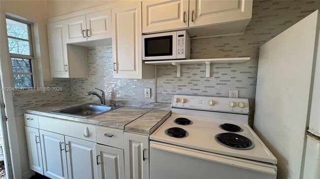 Photo - 4410 NE 2nd Ave Unit 4410