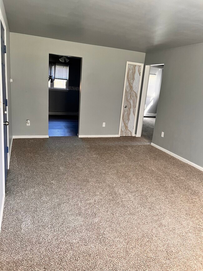 Photo - 505 North Rd