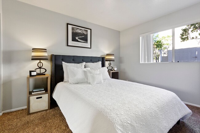 Photo - Sunrise Fountains Apartments