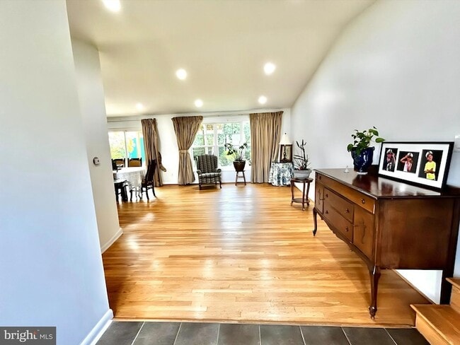 Photo - 10202 McGovern Dr