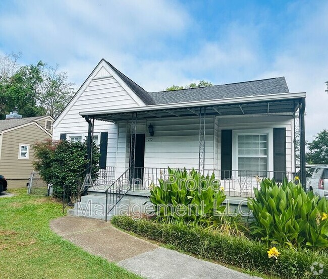 Building Photo - 215 S Moore Rd Rental