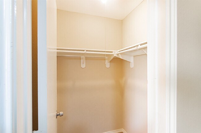 Photo - 7850 Maverick Trace Ln