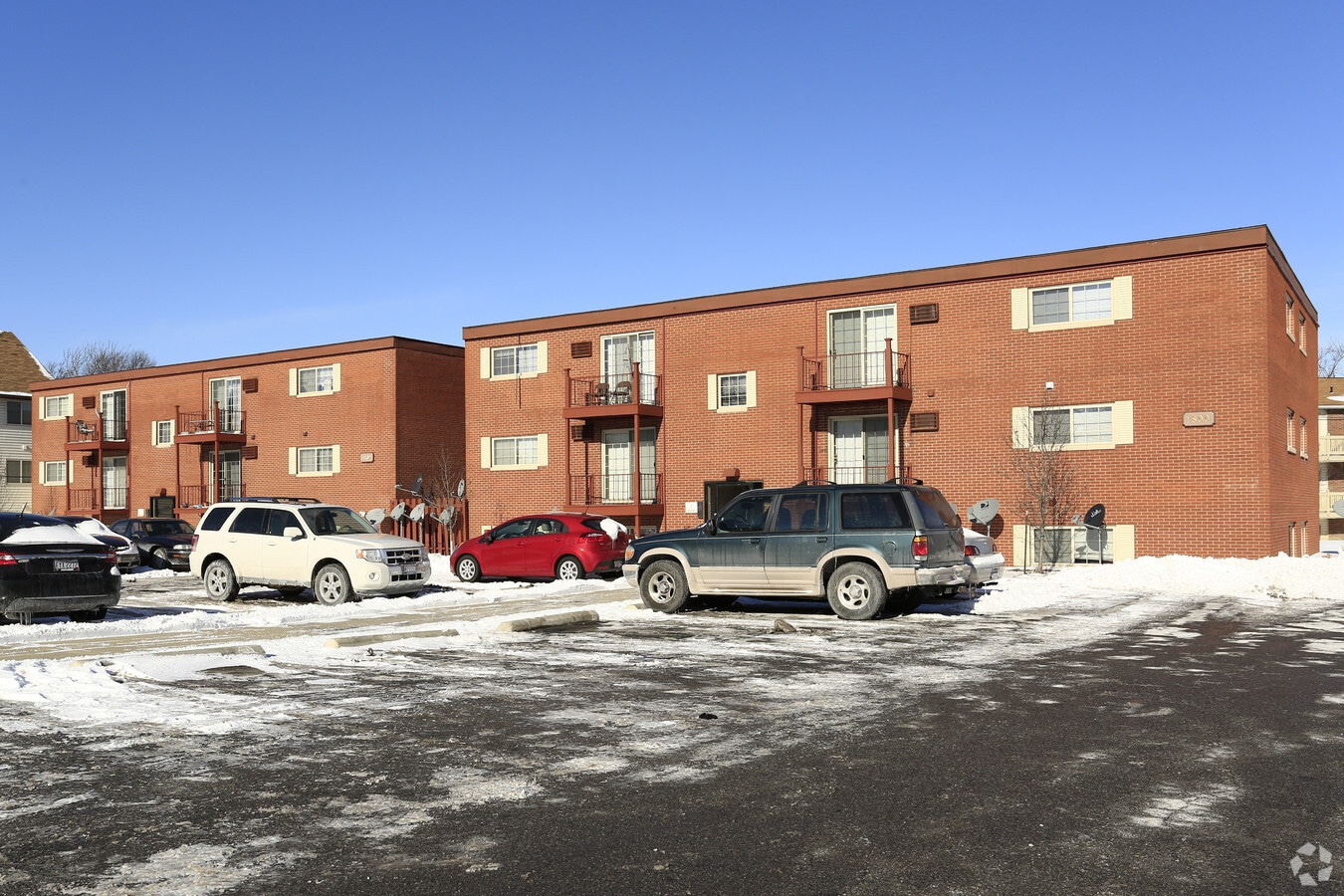 Photo - Pentamen Arms