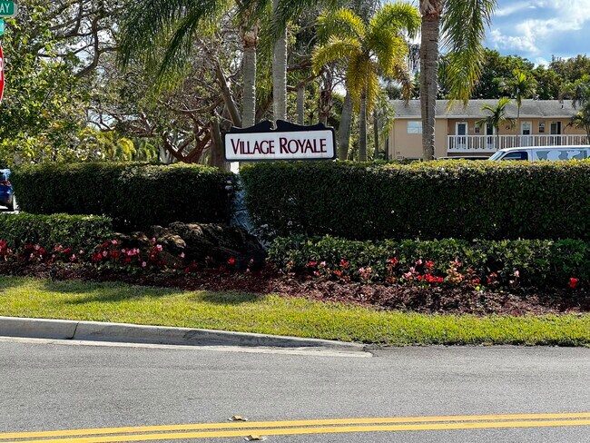 Photo - 2222 NE 1st Way Unit 103