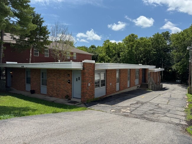 Building Photo - 1BR/1BA East Campus - Short Distance to Ca... Unit 1 Rental