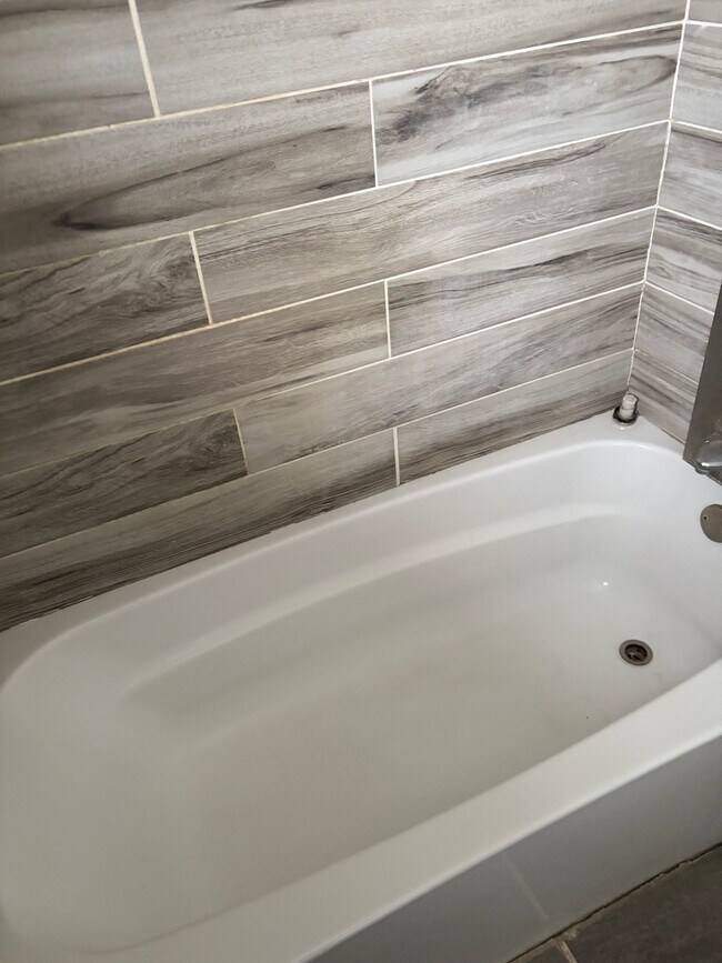 Photo - 322 W 116th St Unit 2