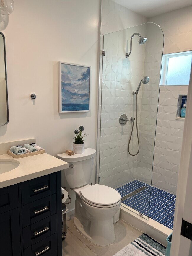 Photo - 12118 Braddock Dr