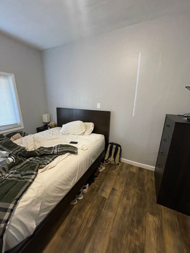 Photo - 3424 1/2 Ward St Unidad 1