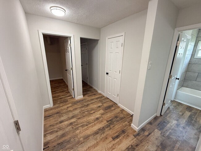 Photo - 4109 Weaver Ave