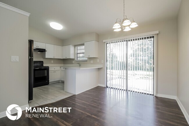 Photo - 6090 Alden Ave