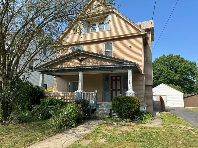 Building Photo - 110 Halls Heights Ave Rental