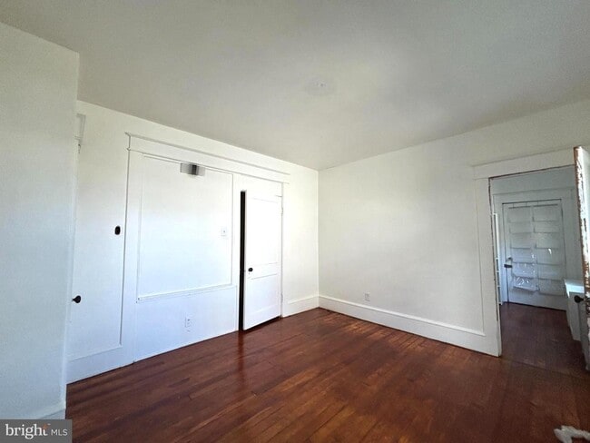 Photo - 14 Simpson Ave