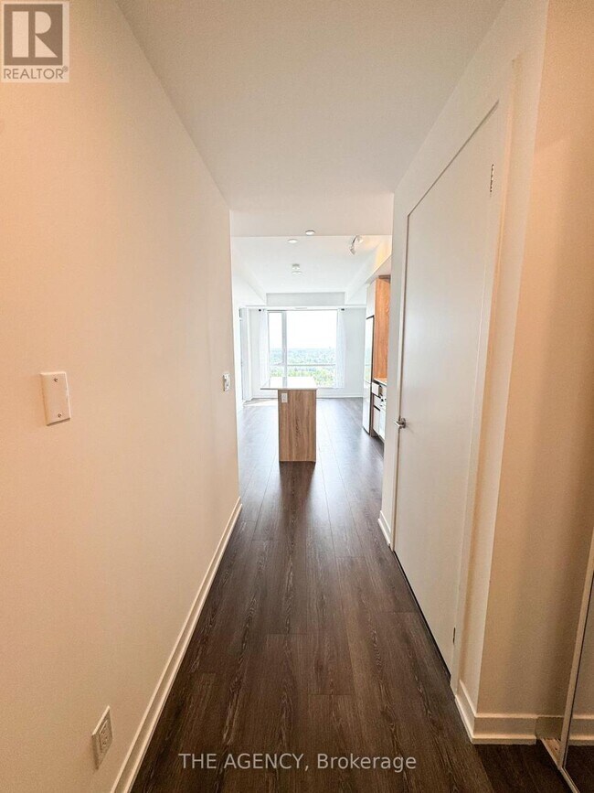 Photo - 7950 Bathurst St Unité B2105