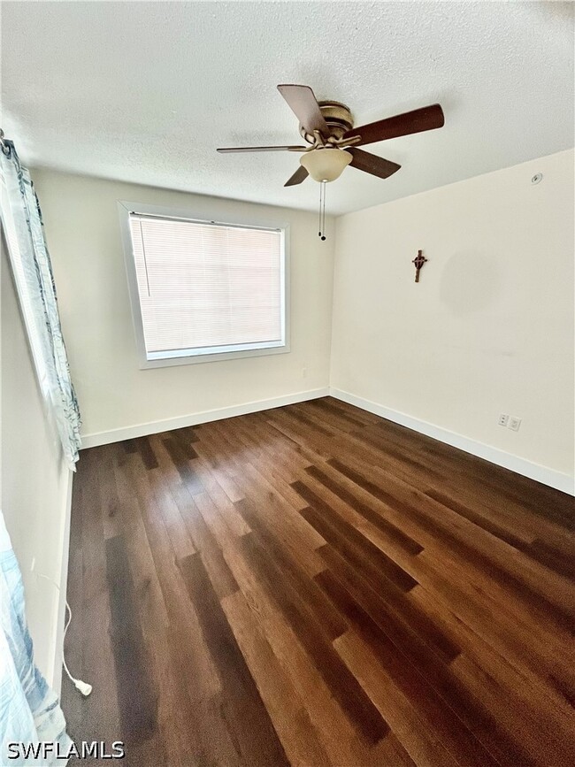 1115 Reserve Ct Unit 102