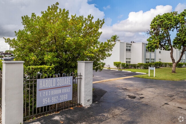 Entrada - Harold Square