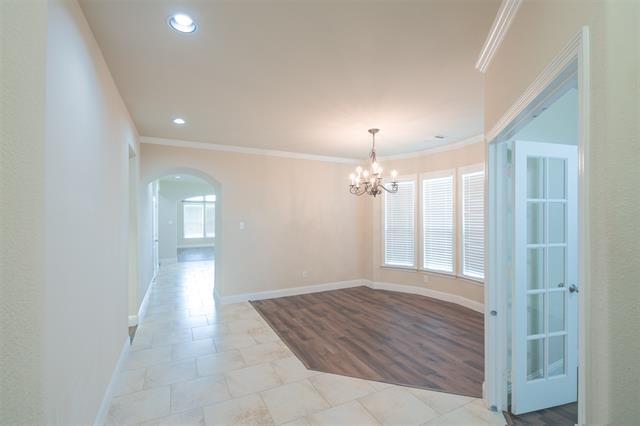 3104 Flowering Springs Dr