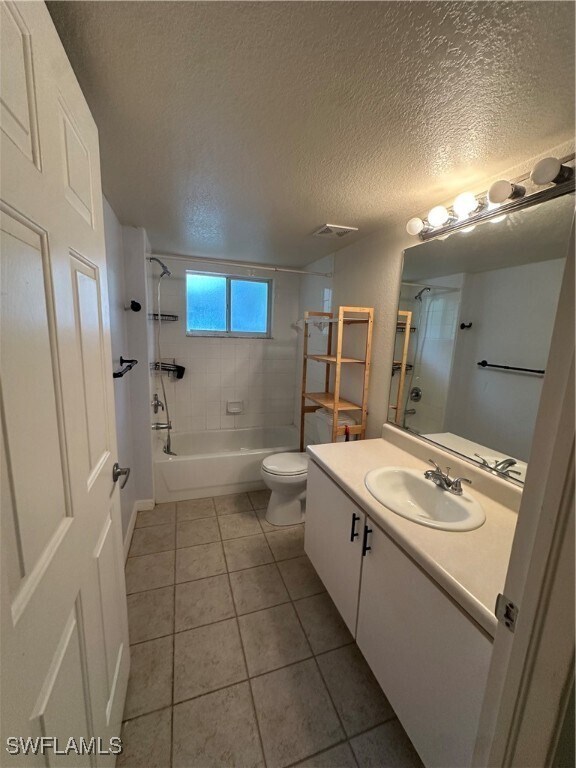 Photo - 8234 Key Royal Cir Unidad 513