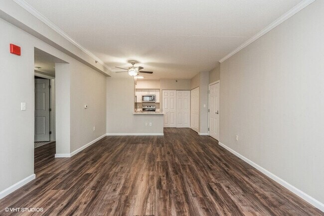 Cloverleaf Apartments