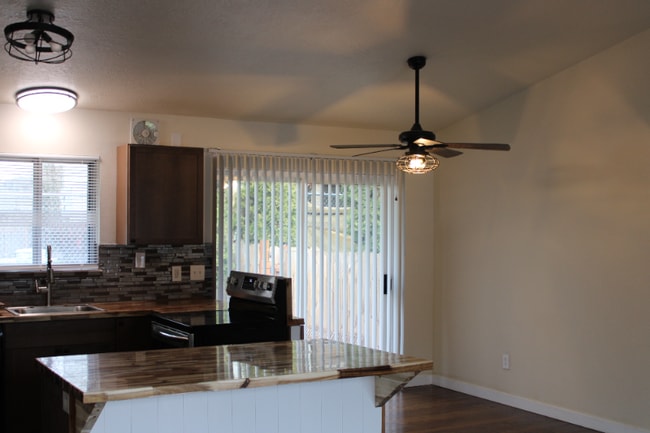 Photo - 10915 SW Hall Blvd Unit 15