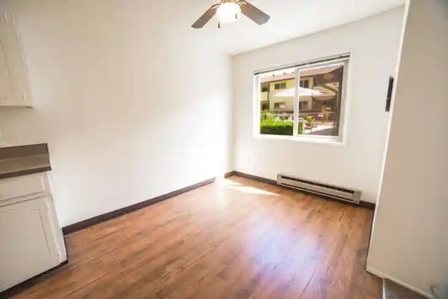 Photo - Laurelwood Estates
