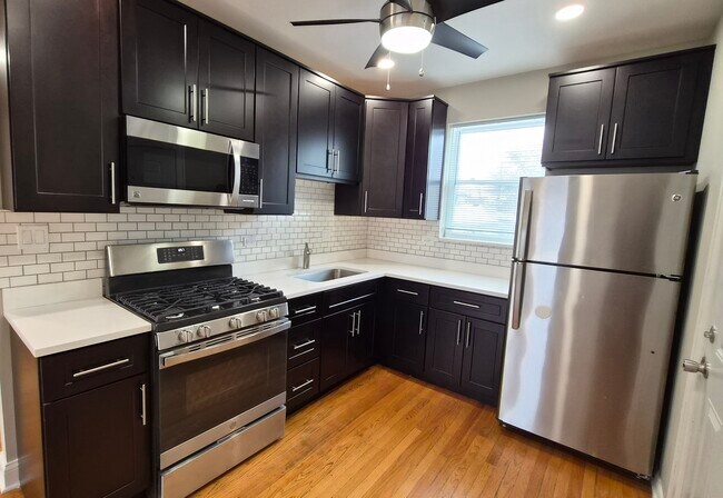 Photo - 3748 N Kilpatrick Ave Unit 1