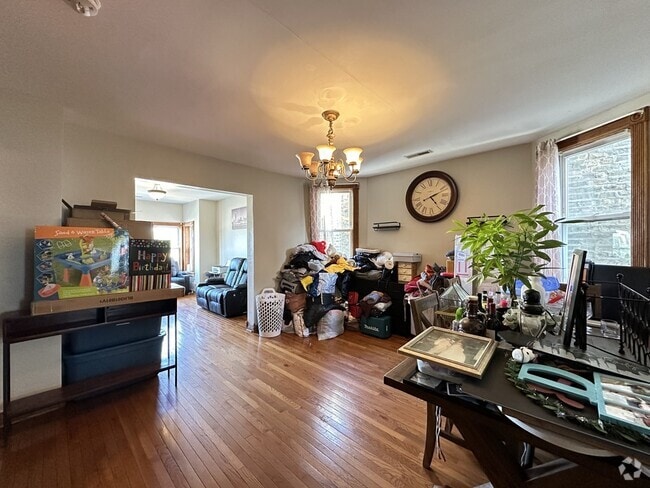 Building Photo - 3532 N Elston Ave Unit G02C Rental