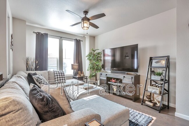 Photo - 11574 Dewey St Townhome