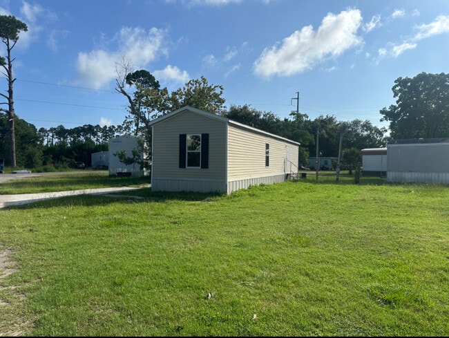 Building Photo - 4200 W 19th St Rental