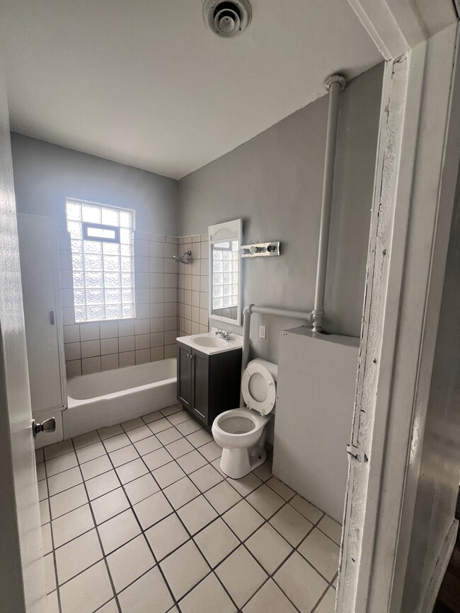 Photo - 3523 W Highland Blvd