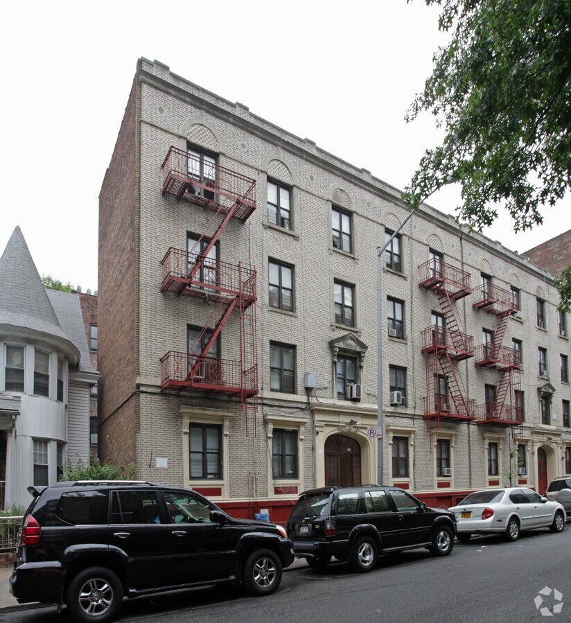 Photo - Beverly Arms Apartamentos
