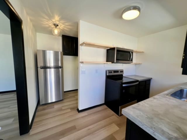 Building Photo - 711 S Lynn St Unit 1