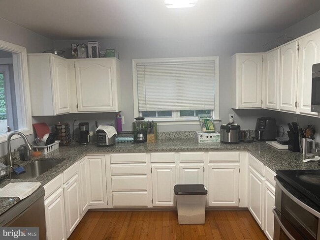 Photo - 13150 Ashnut Ln