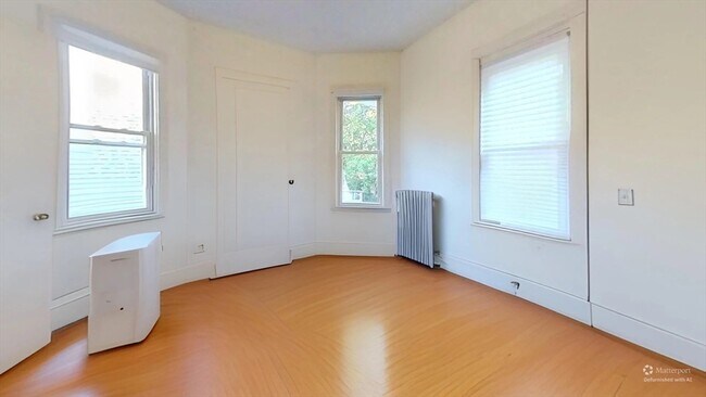 Photo - 34 Cherokee St Unit 2