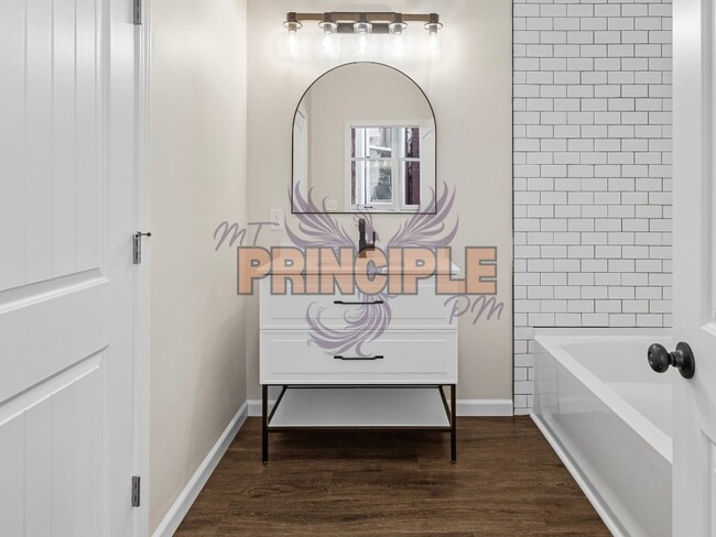 Photo - Park St. Apartments Unit 533 W. Park  B