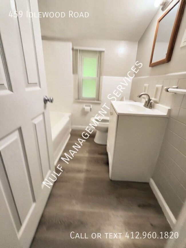 Photo - 459 Idlewood Rd