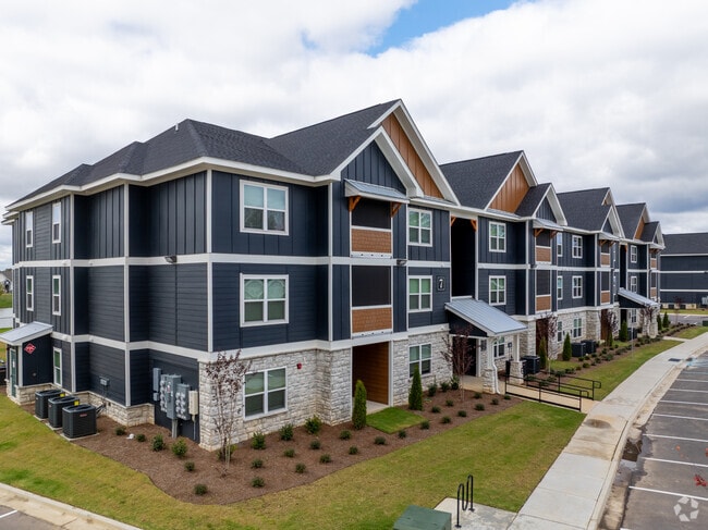 Solstice Apartments