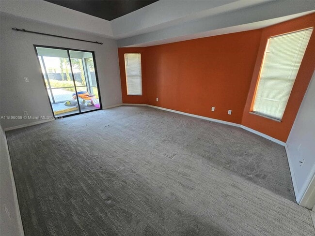 Photo - 3401 SW San Benito St