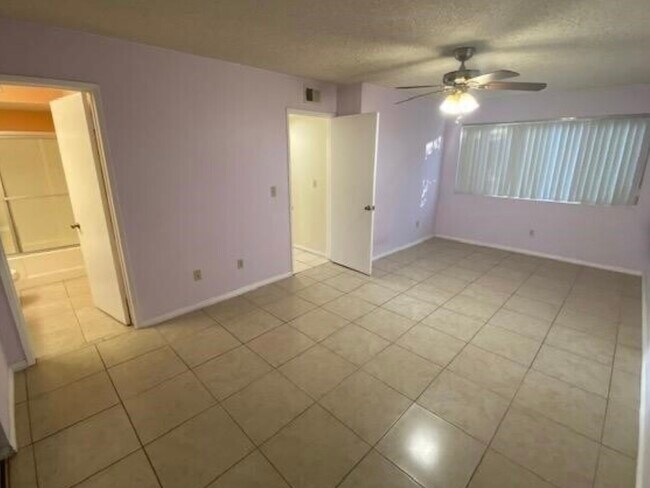 Photo - 9856 Shirley Gardens Dr