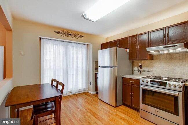 Photo - 21707 Leatherleaf Cir