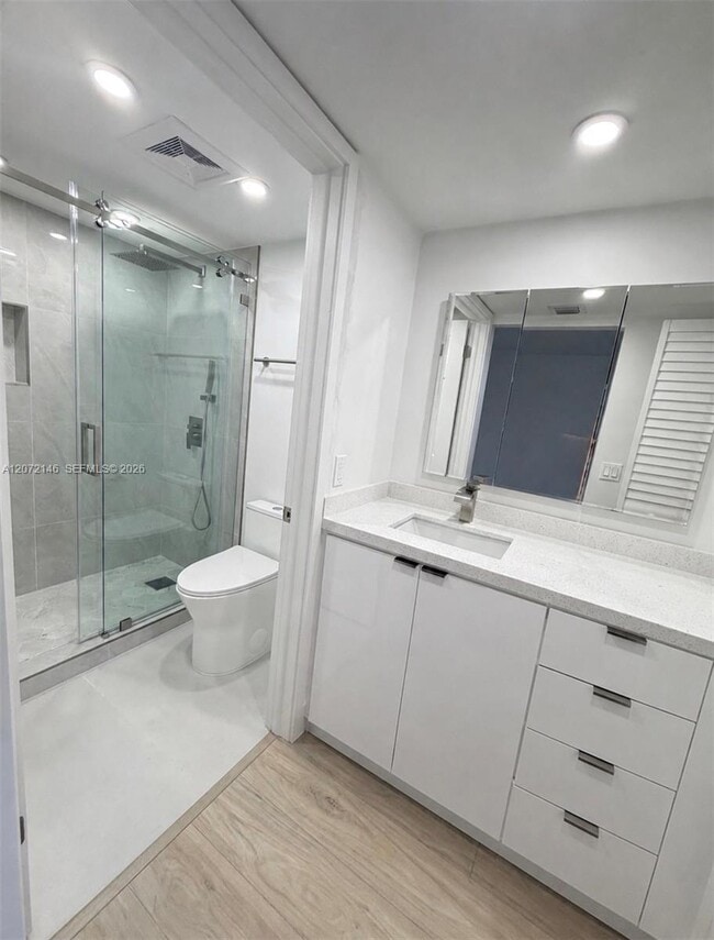 Photo - 10985 SW 107th St Unidad 105