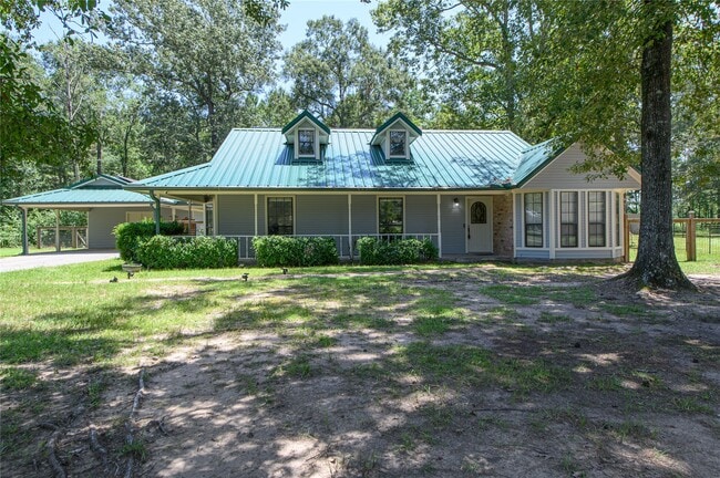 Building Photo - 150 County Rd 3370A Rental