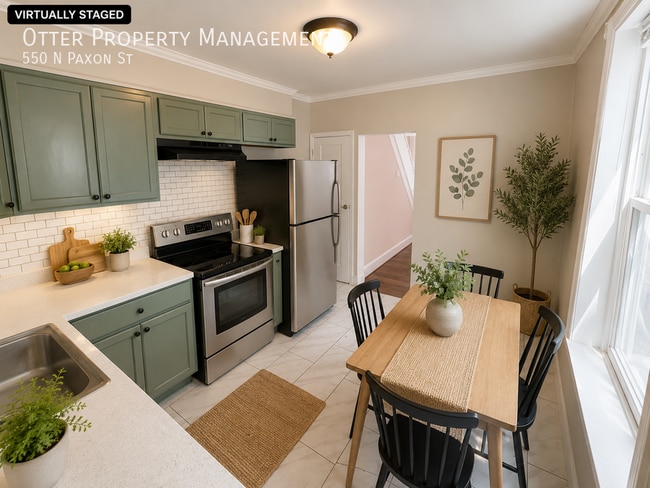 Photo - 550 N Paxon St