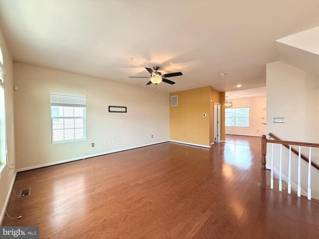 Building Photo - 3517 Sea Grass Ln