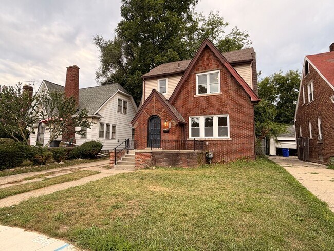 Photo - 14869 Freeland St