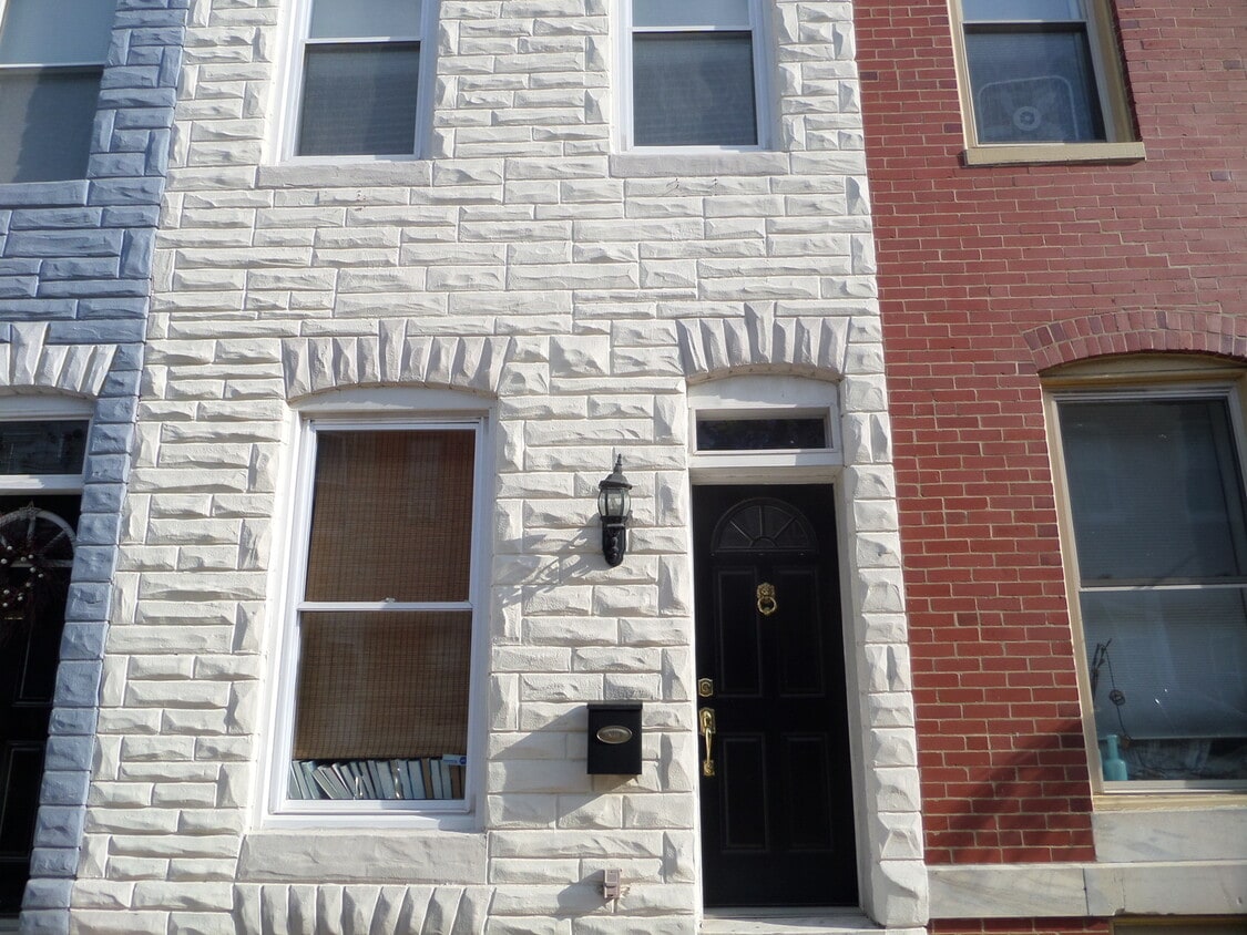 Photo - 13 S. Decker Ave. - Charming 2 bed, 1 ½ bath Townhouse in Patterson Park