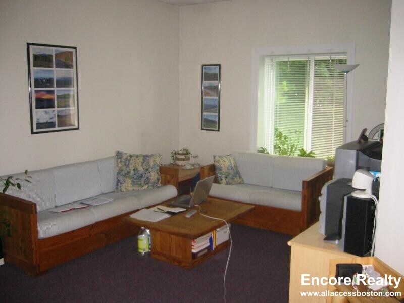 Photo - 16 Wait St Unidad 9H