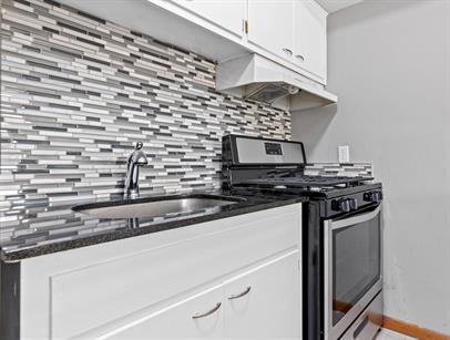 Photo - 3428 Harriet Apartments